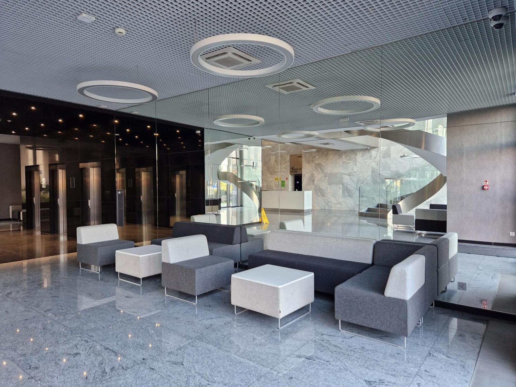 Apartamenty Wola Tower Na Prymasa - Z Widokiem Na City وارسو المظهر الخارجي الصورة